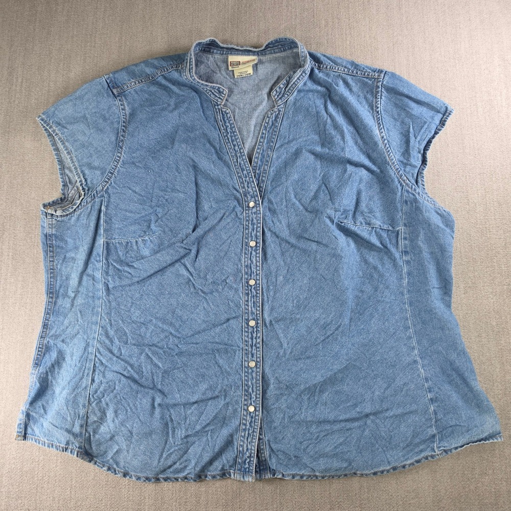 Faded Glory Denim Top Womens 26W/28W Blue Sleeveless Split‎ Neck Button Down